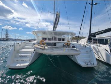 Lagoon 450F • Lalouche