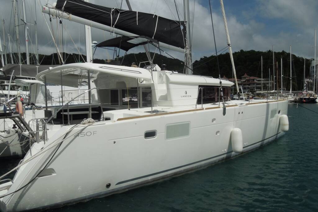 Lagoon 450F ZIL SEASHELL