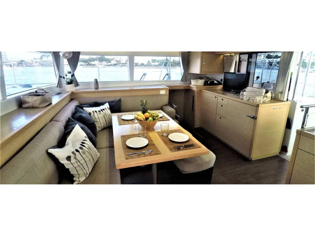 Lagoon 450F  Allegra