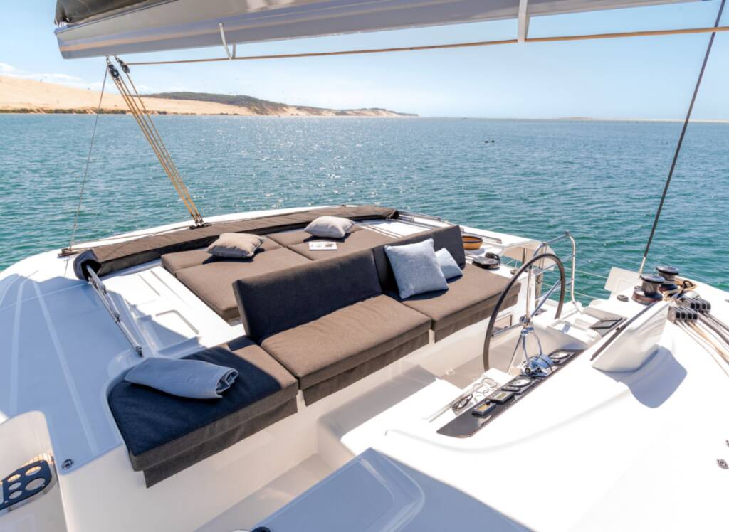 Lagoon 46 Flybridge Overseas