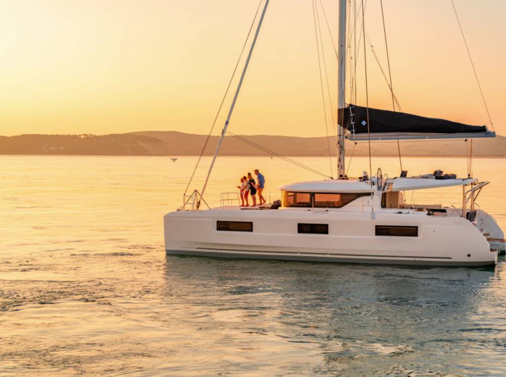 Lagoon 46 Flybridge Overseas