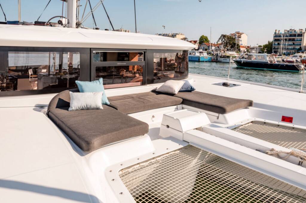 Lagoon 46 Flybridge Seven Seas