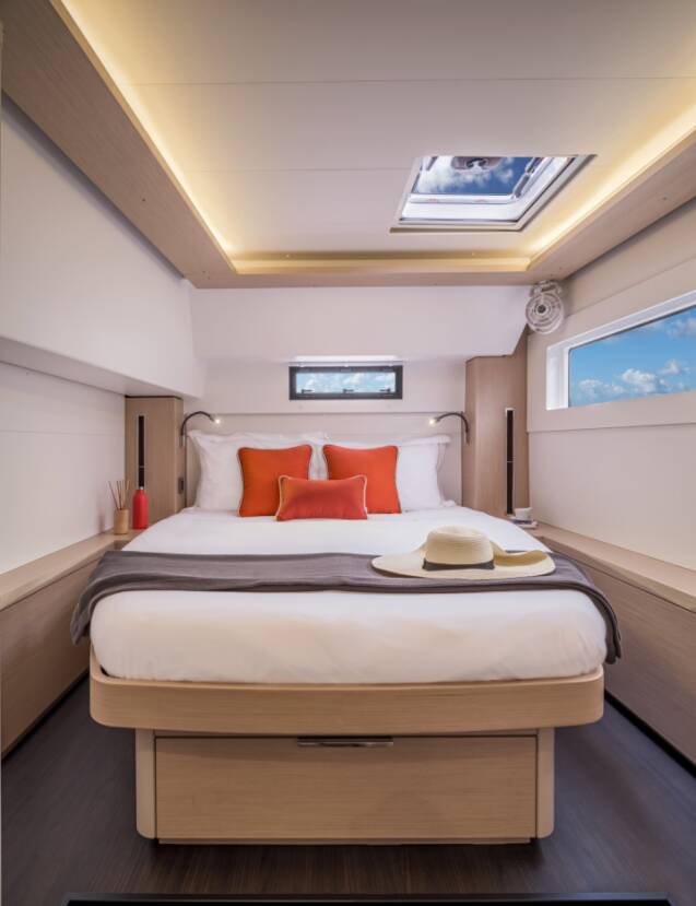 Lagoon 46 Flybridge SunDay