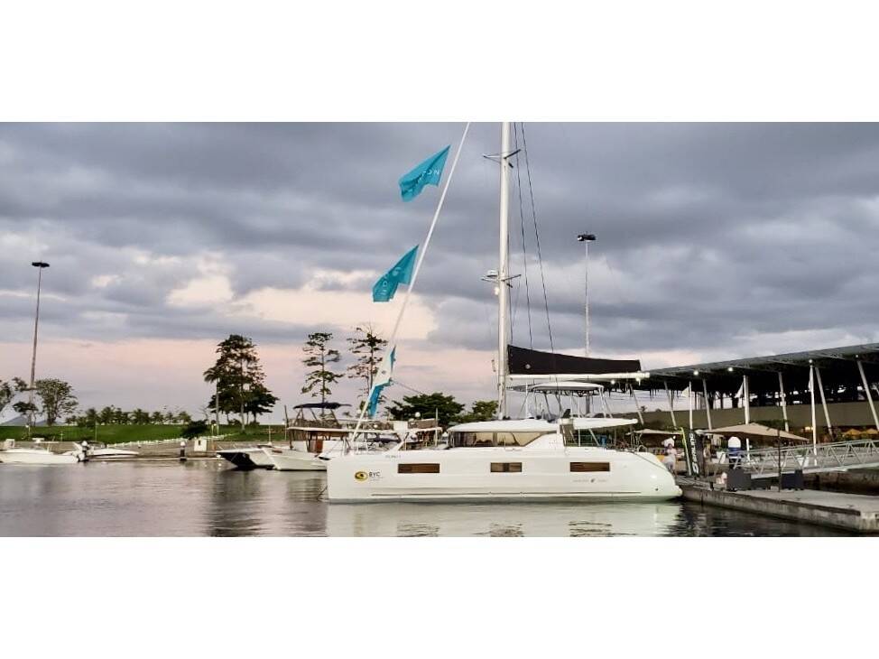 Lagoon 46 OW BYC PARATY 