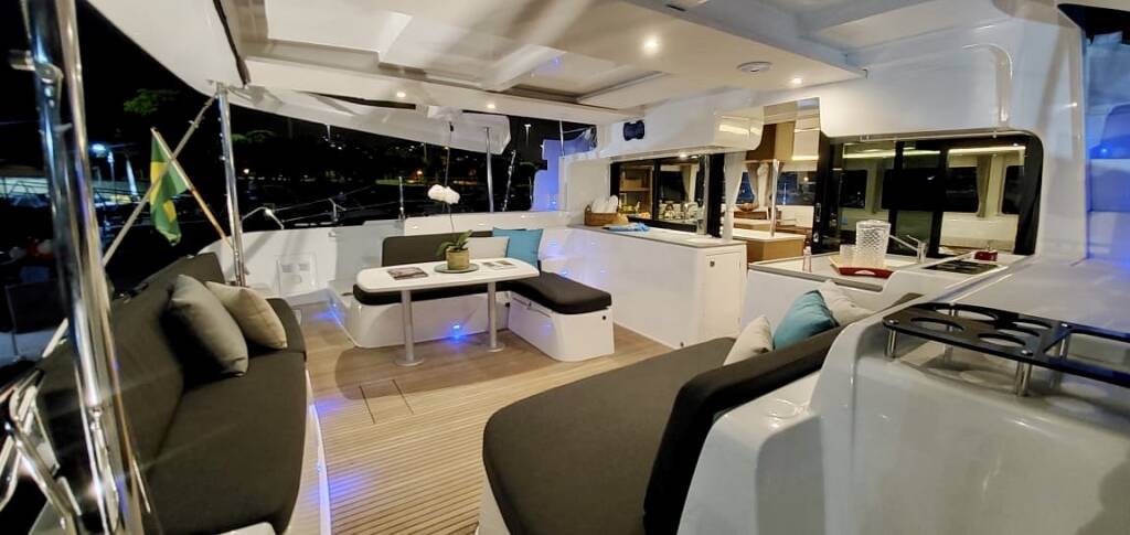 Lagoon 46 OW BYC PARATY 