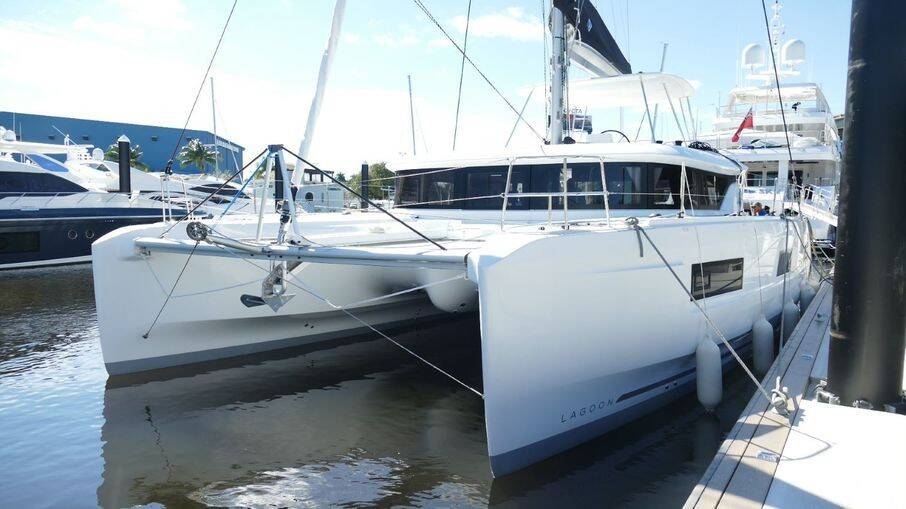 Lagoon 46  Premium A Manureva