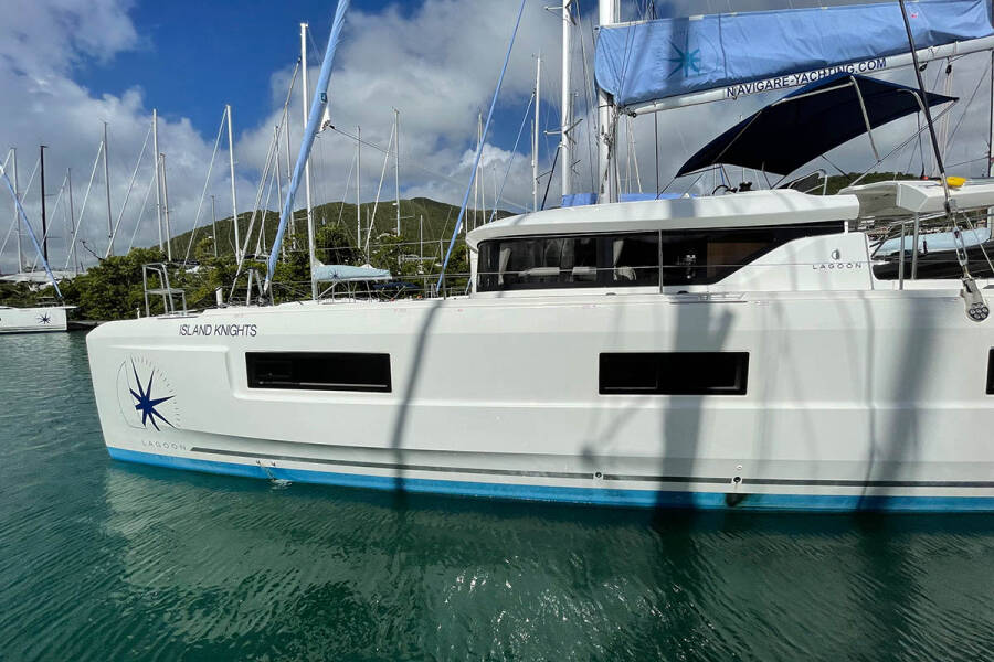 Lagoon 46 Island Knights