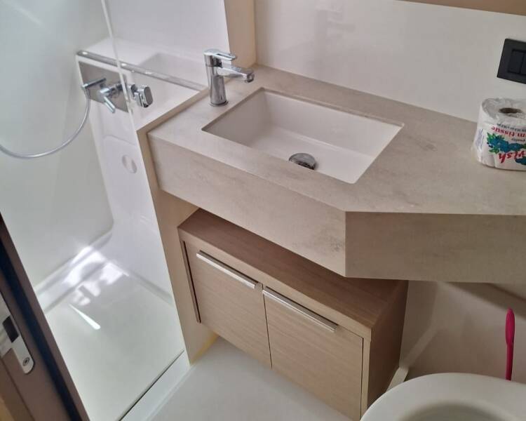 Lagoon 46 BOATYLICIOUS