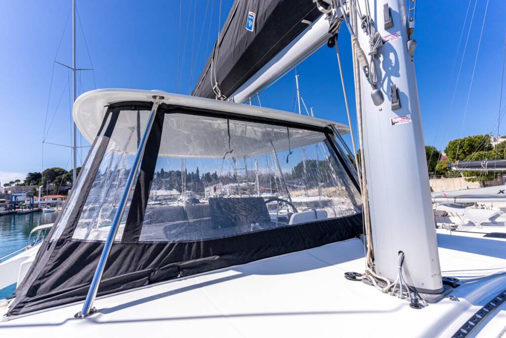 Lagoon 46 VELVET BREEZE
