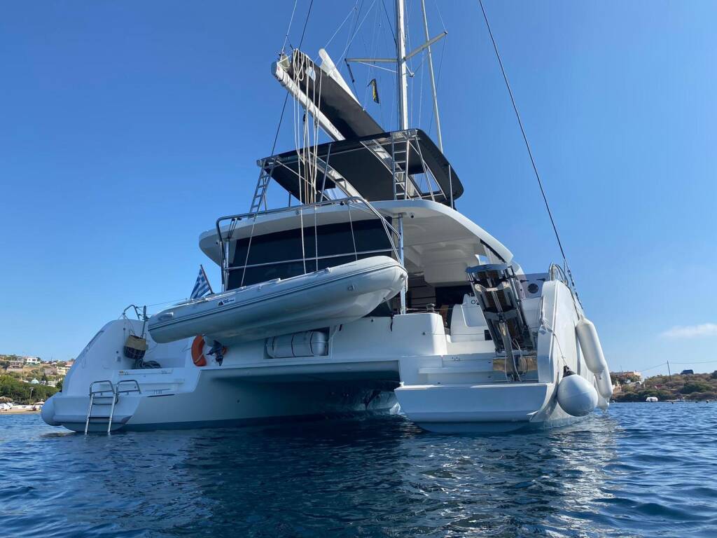 Lagoon 46 • Ostraco
