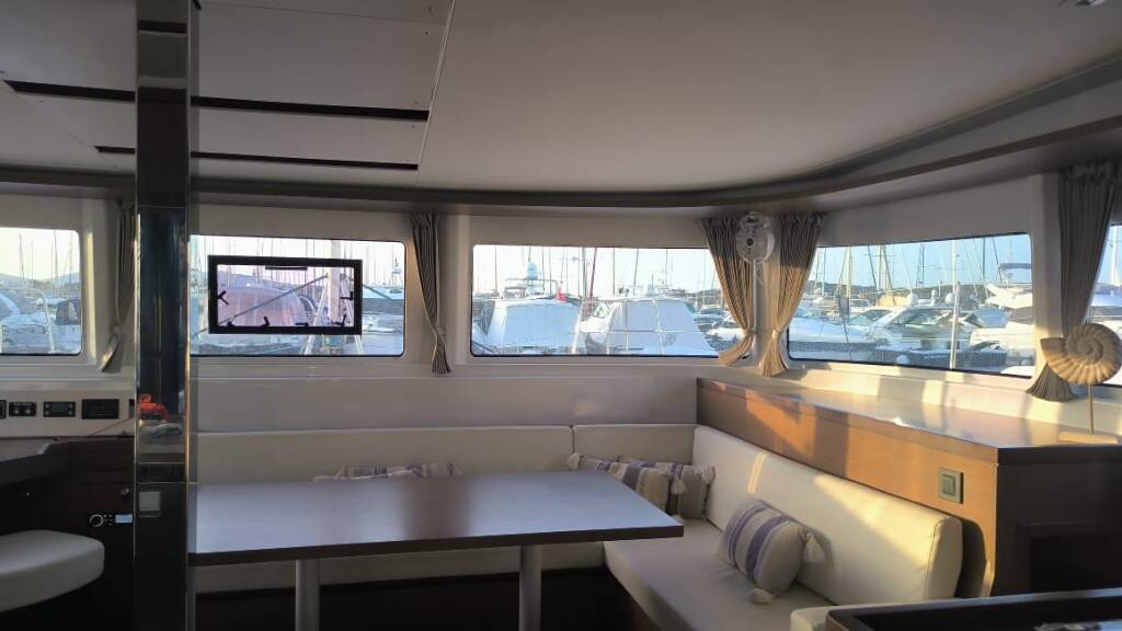 Lagoon 46 Ostraco