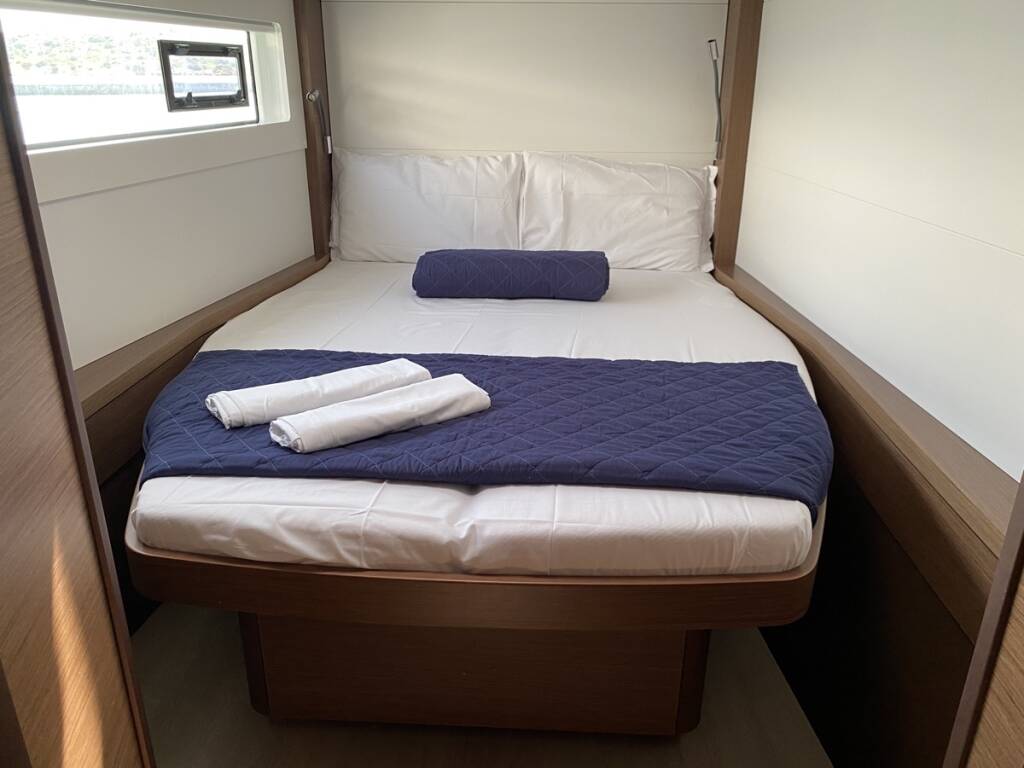 Lagoon 46 Rolling Stones