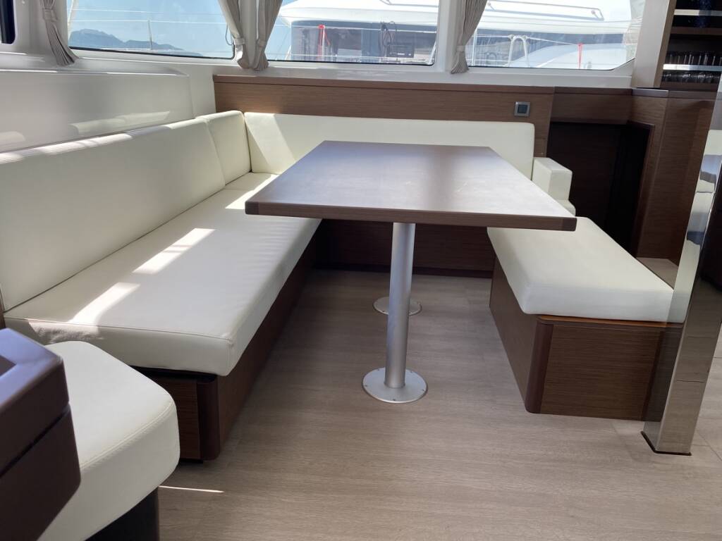 Lagoon 46 Rolling Stones