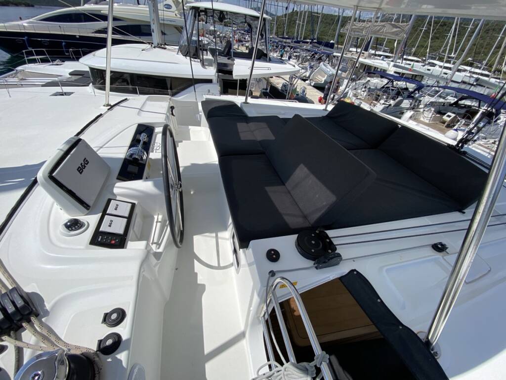 Lagoon 46 Cresta Bianca