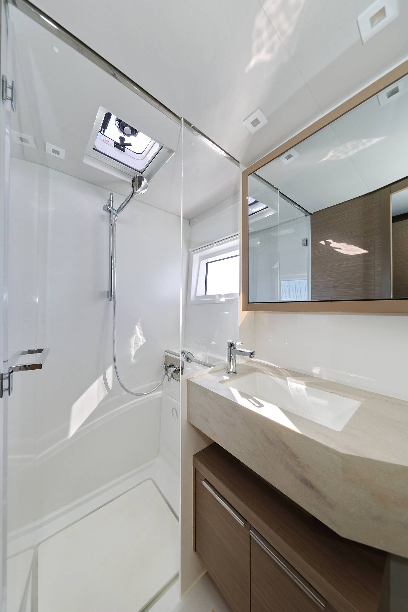 Lagoon 46 MAGIC DREAM