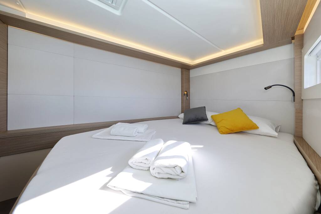 Lagoon 46 MAGIC DREAM