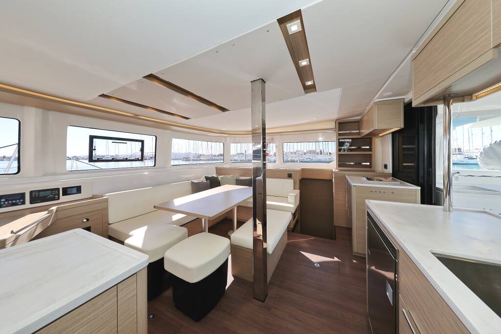Lagoon 46 MAGIC DREAM