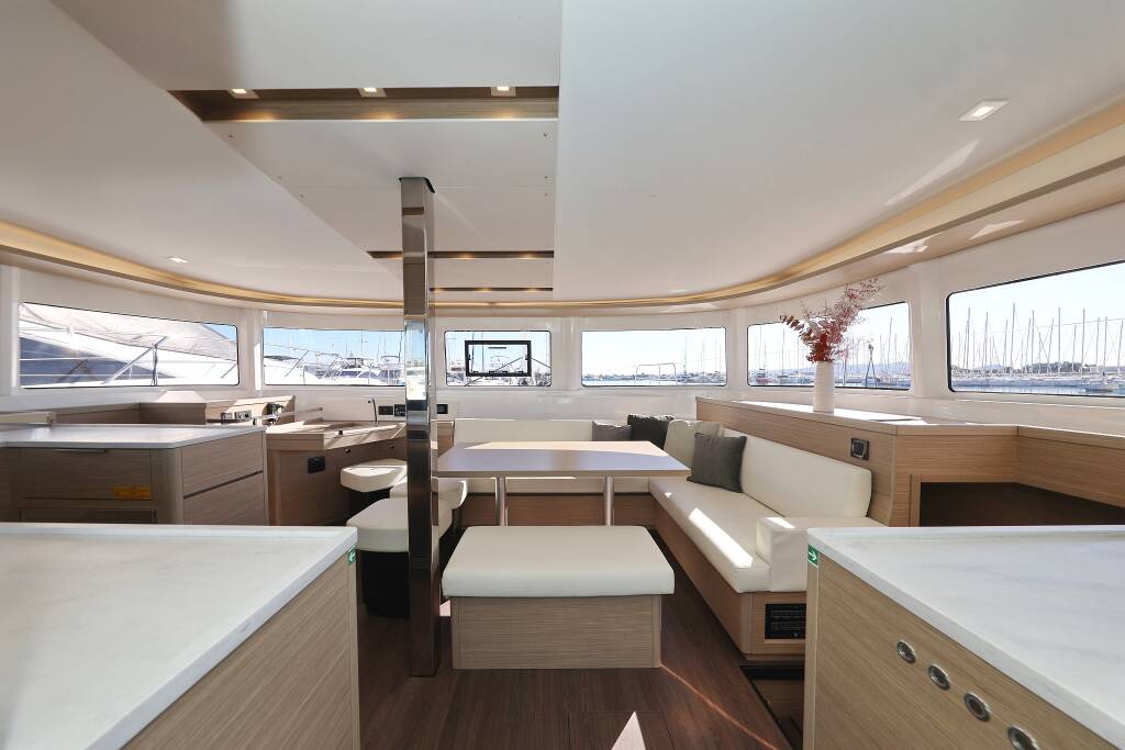 Lagoon 46 MAGIC DREAM