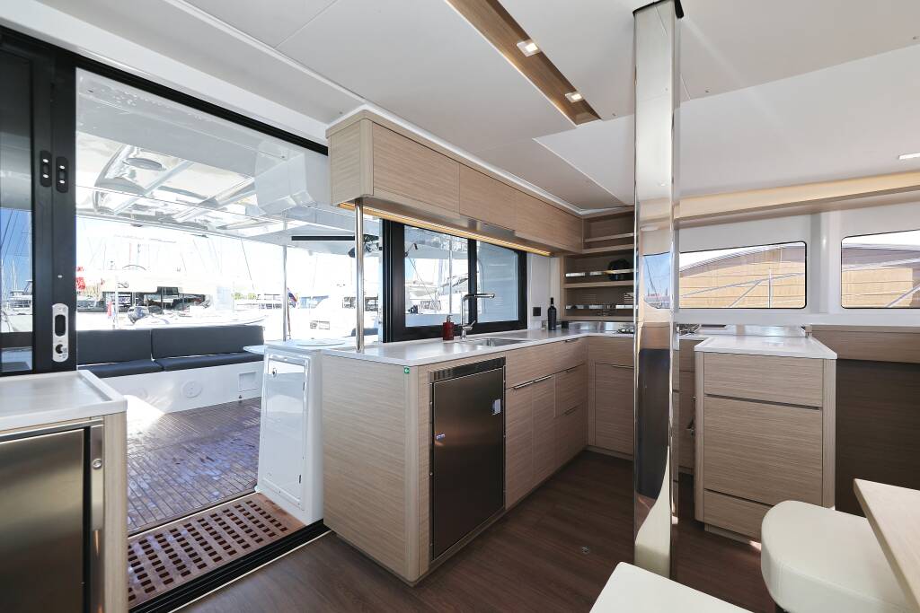 Lagoon 46 MAGIC DREAM
