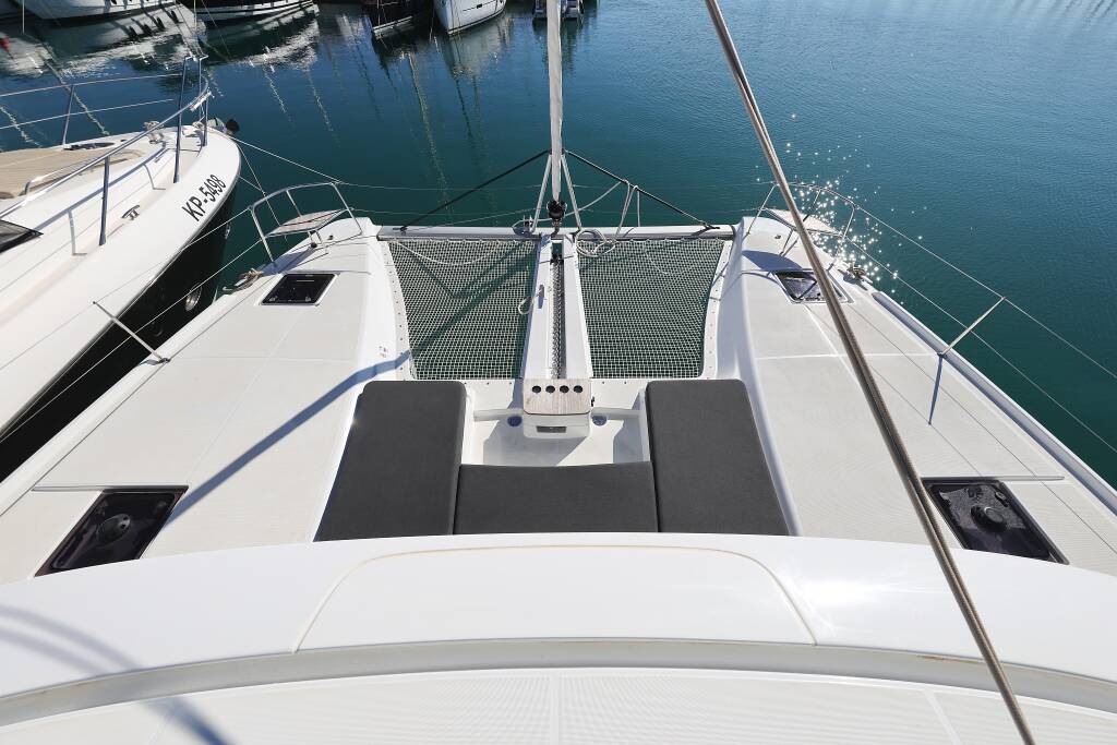 Lagoon 46 MAGIC DREAM