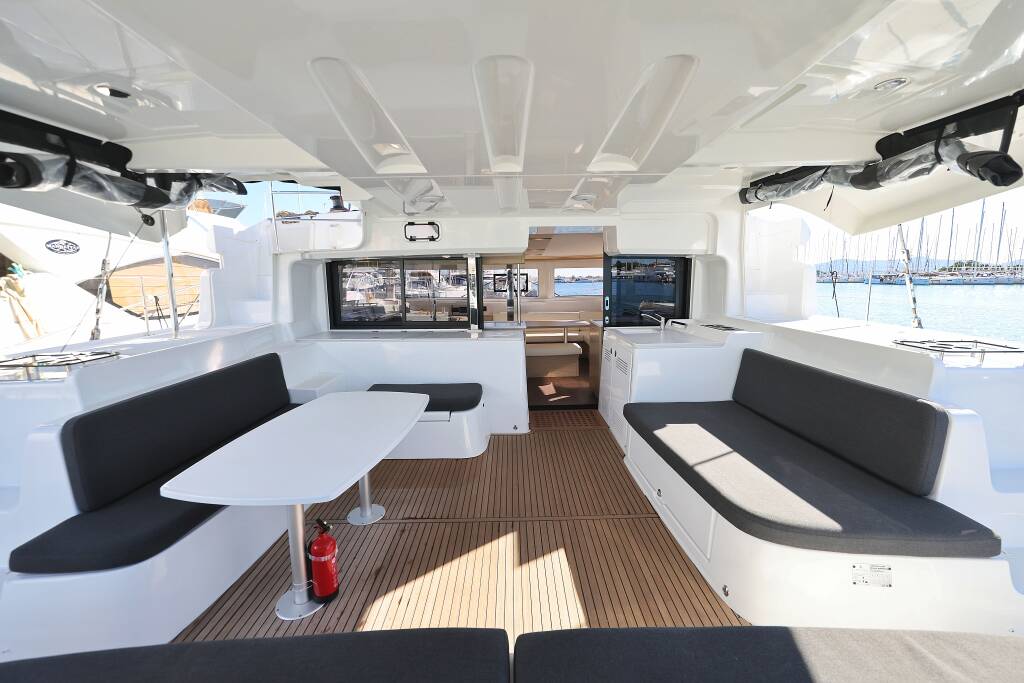 Lagoon 46 MAGIC DREAM