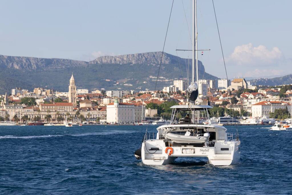 Lagoon 46 SKYFALL