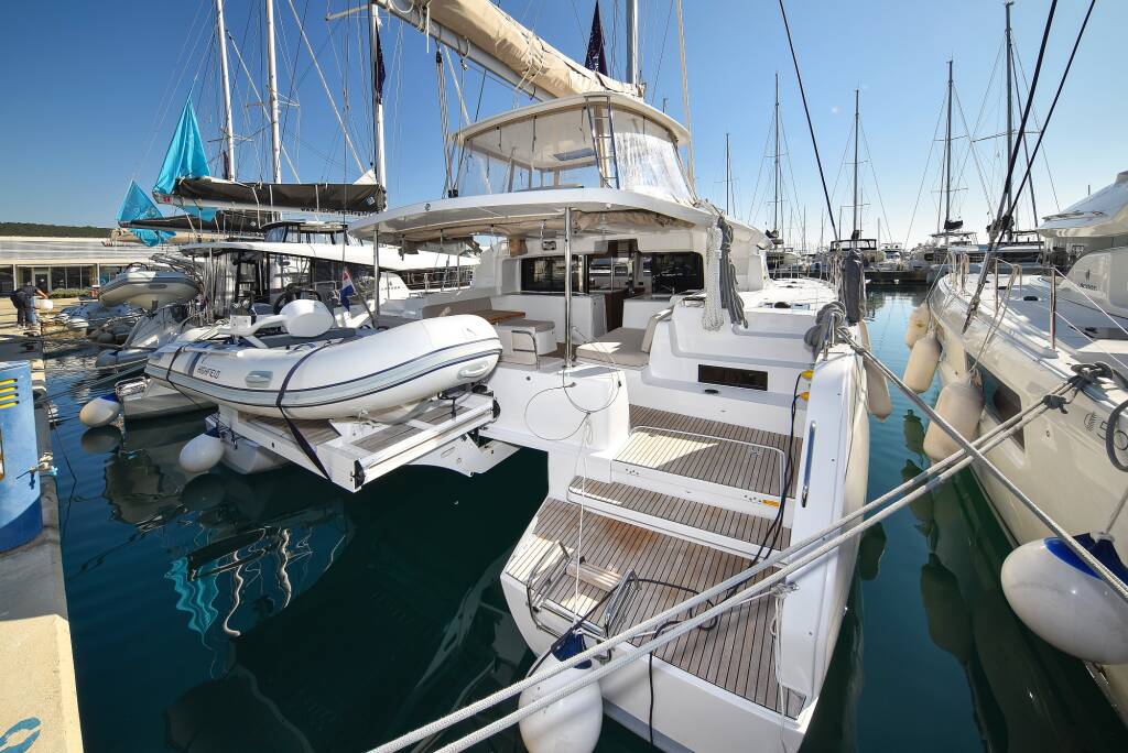 Lagoon 46 MAJESTIC