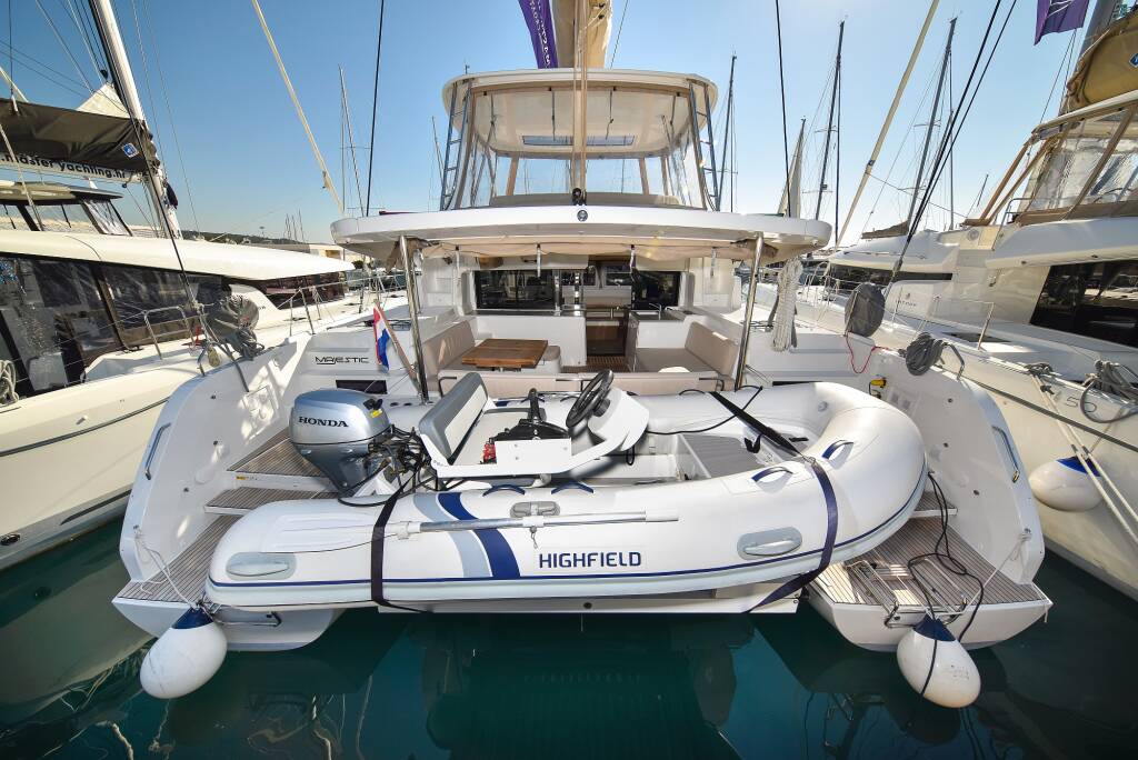 Lagoon 46 MAJESTIC
