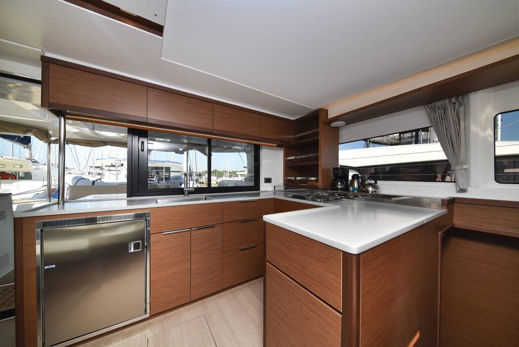 Lagoon 46 MAJESTIC