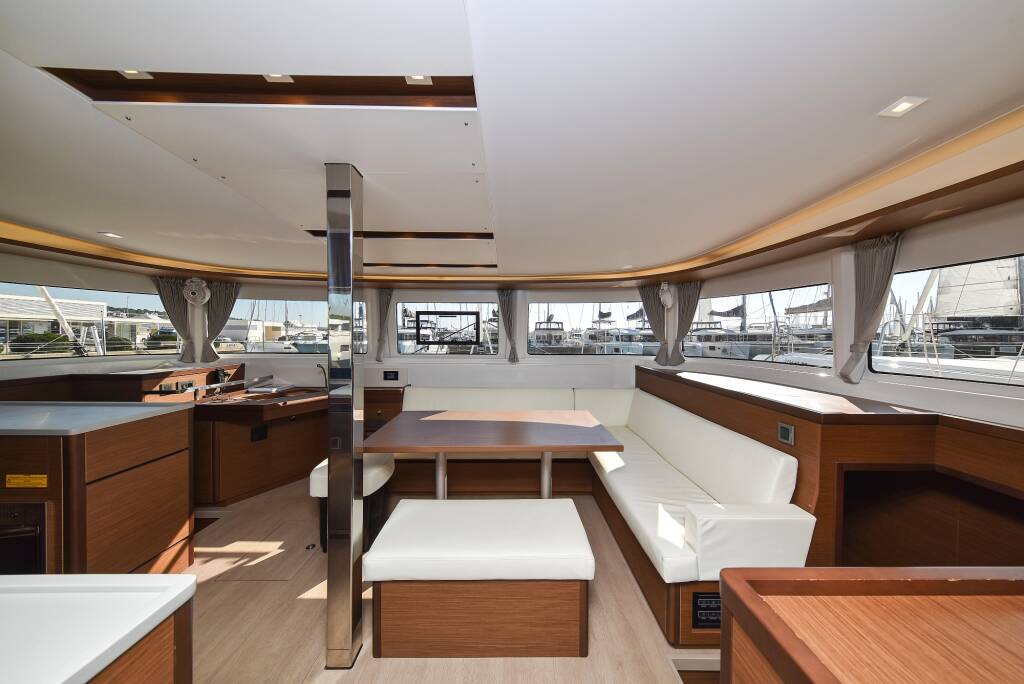Lagoon 46 MAJESTIC
