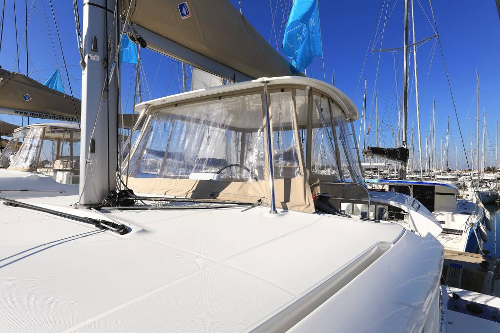 Lagoon 46 MAJESTIC