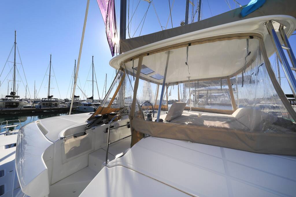 Lagoon 46 MAJESTIC