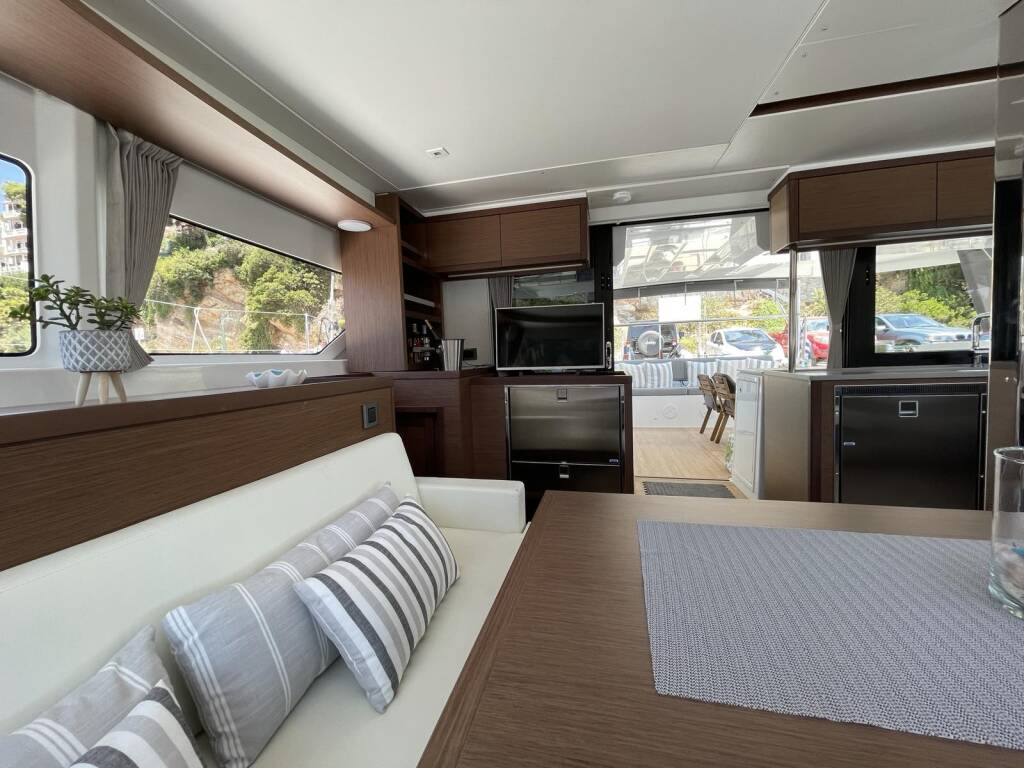 Lagoon 46 Grand Blue
