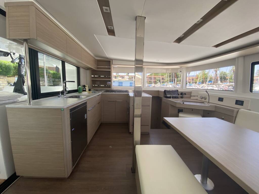 Lagoon 46 Sestante
