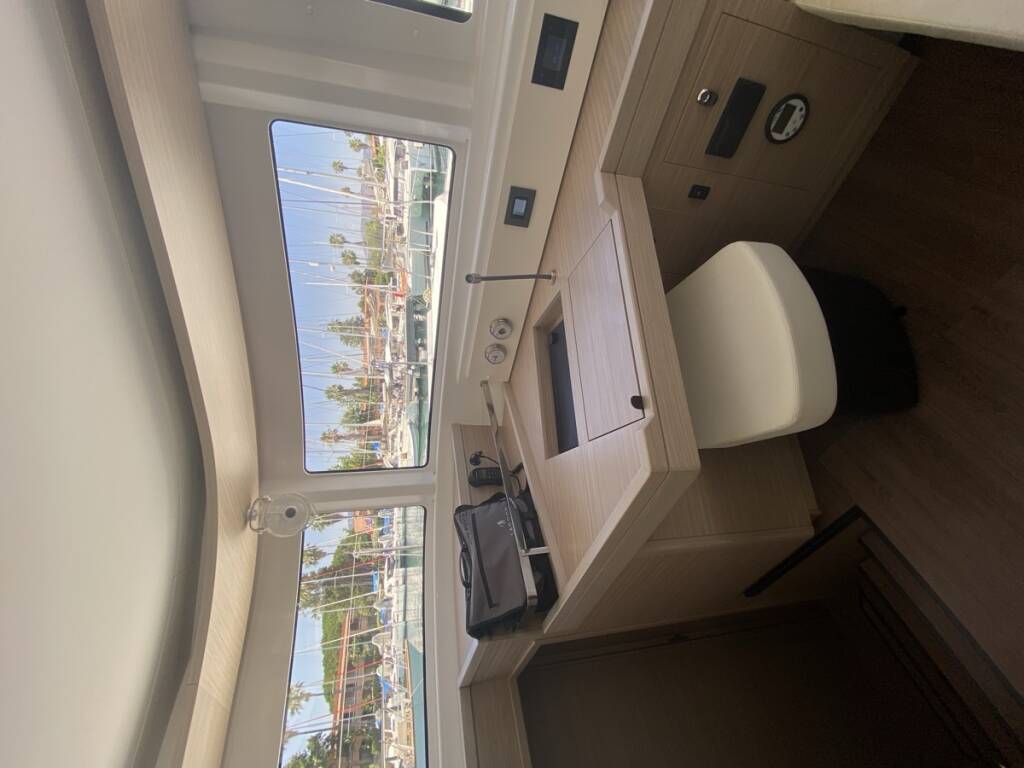 Lagoon 46 Sestante