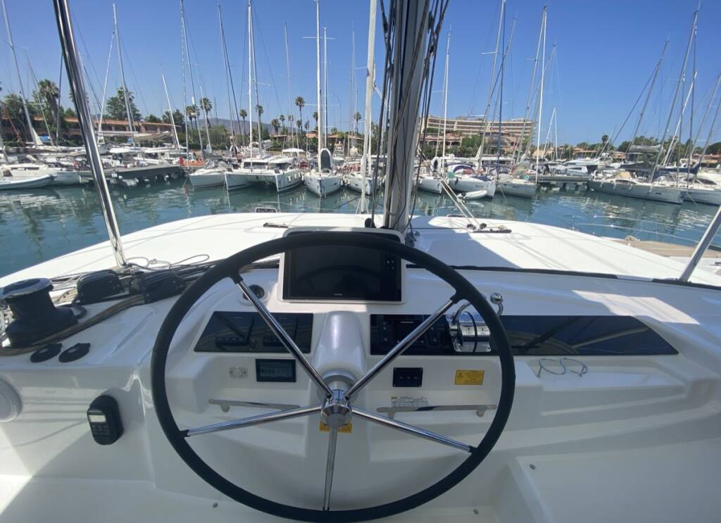 Lagoon 46 Sestante