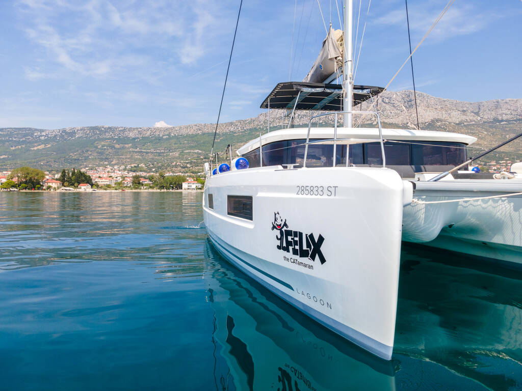 Lagoon 46 FELIX