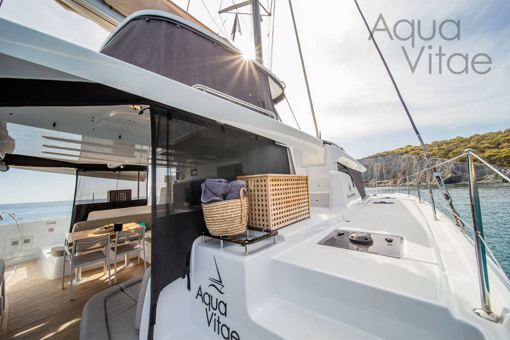 Lagoon 46 AQUA VITAE (generator, air condition, watermaker, 2 SUP free of charge, underwater lights) *Skippered only*