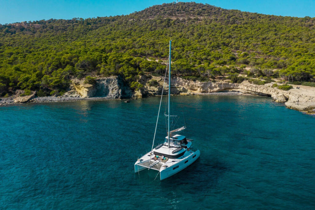 Lagoon 46 AQUA VITAE (generator, air condition, watermaker, 2 SUP free of charge, underwater lights) *Skippered only*