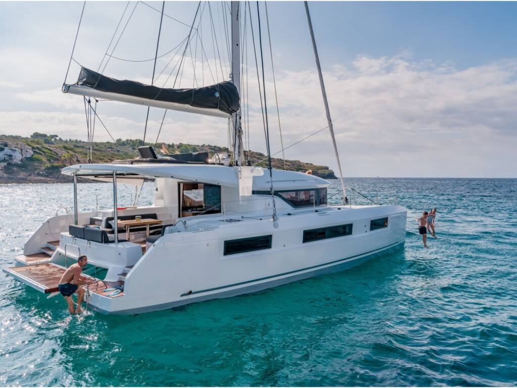 Lagoon 46 • Filippos