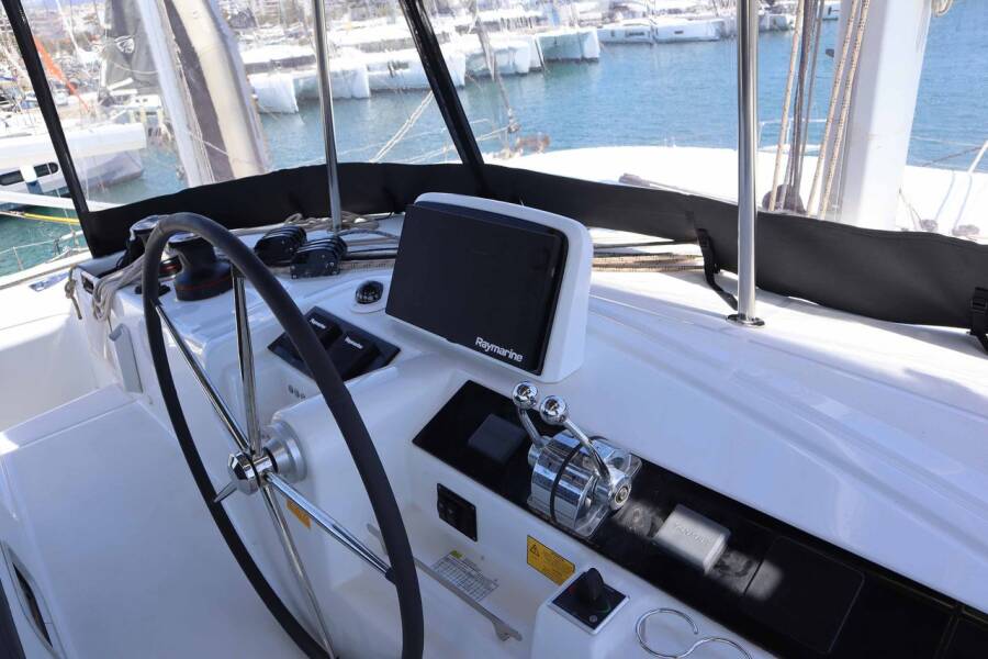 Lagoon 46 PRESTIGE
