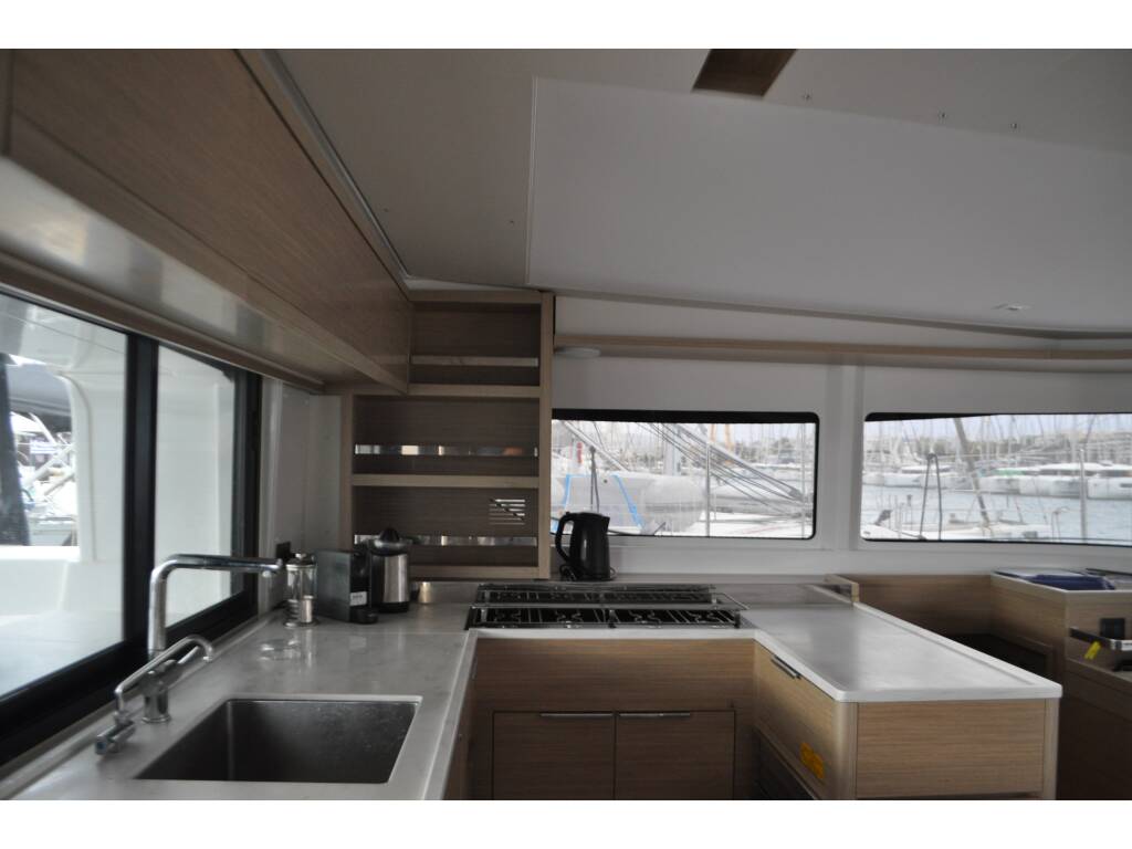 Lagoon 46 Queen Maro