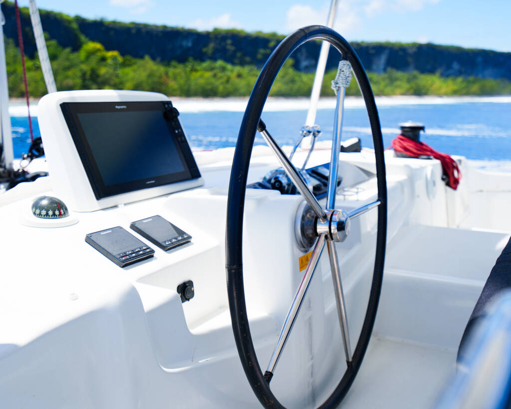 Lagoon 46 Poe Rava