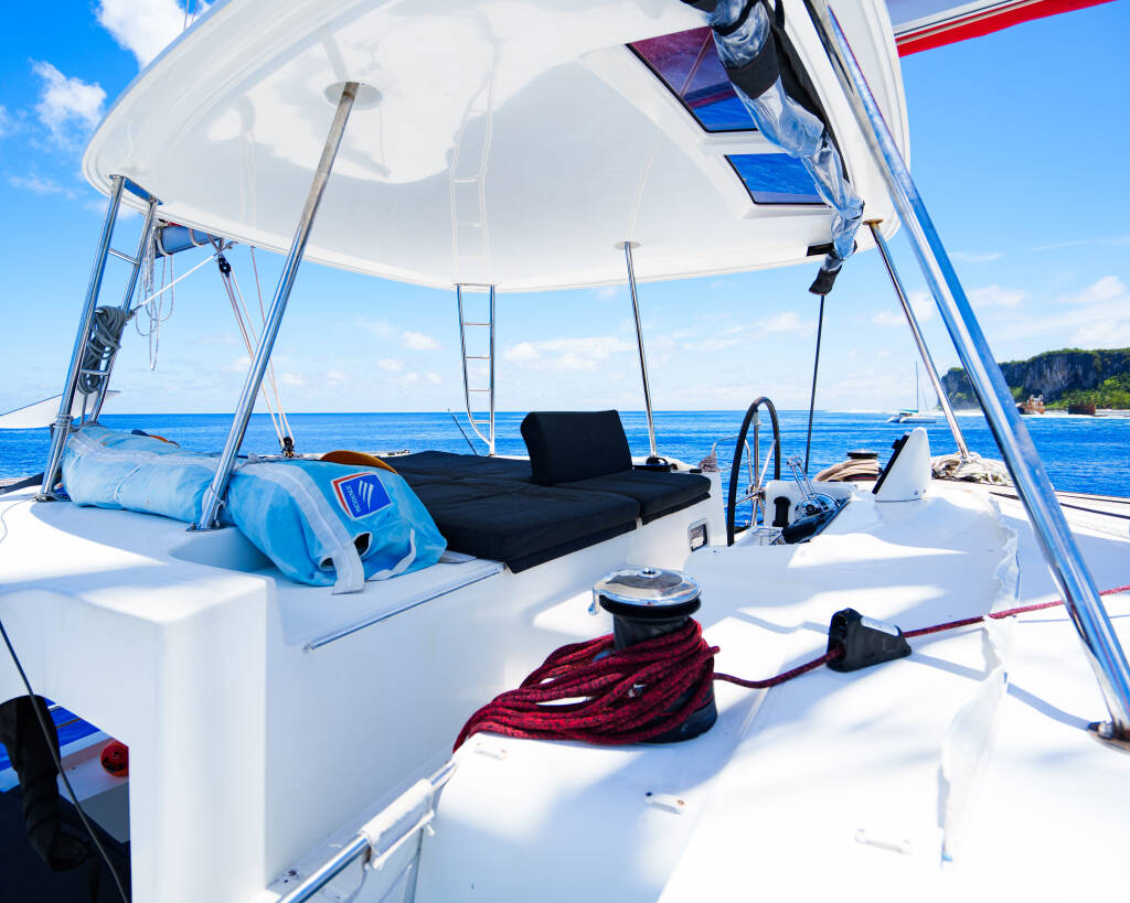 Lagoon 46 Poe Rava