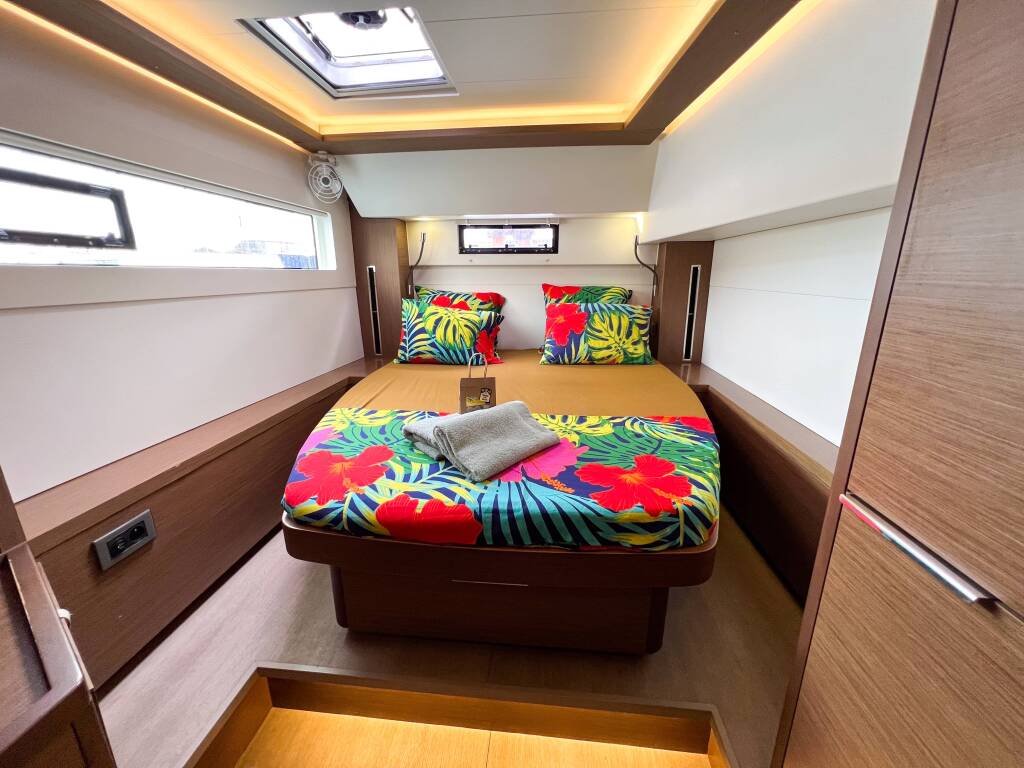 Lagoon 46 Poe Rava