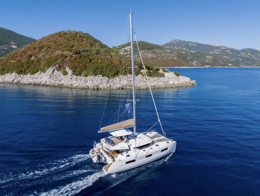 Lagoon 46 MAESTRO