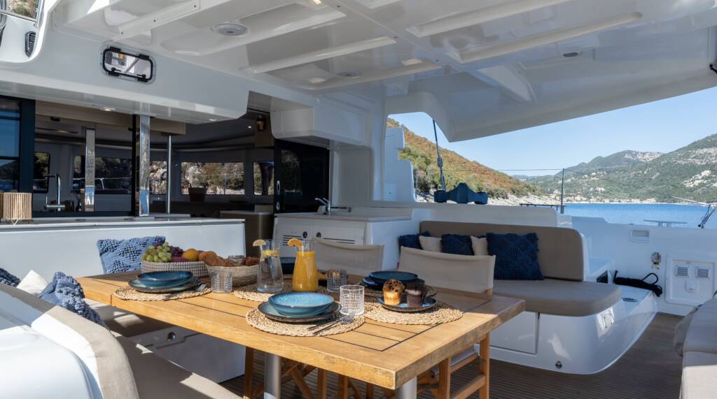 Lagoon 46 MAESTRO