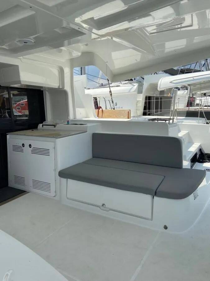 Lagoon 46 King ViVi
