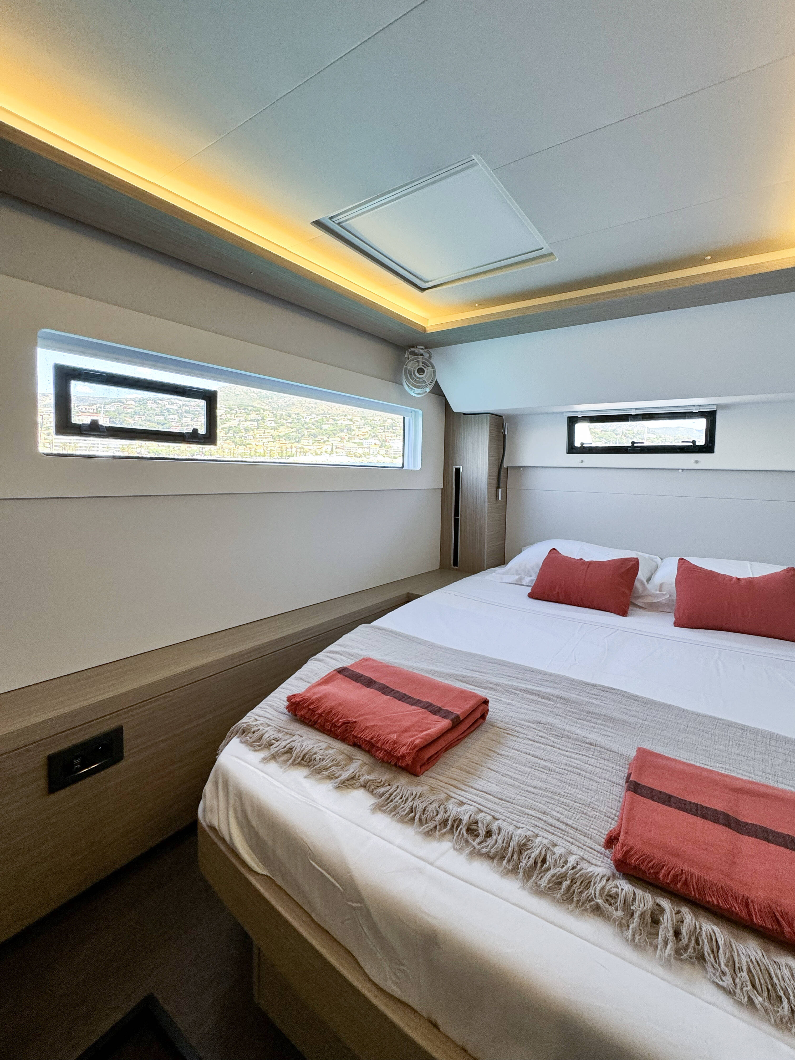 Lagoon 46 YOFF