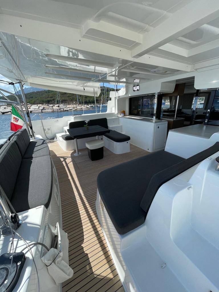 Lagoon 46 Sbronzo